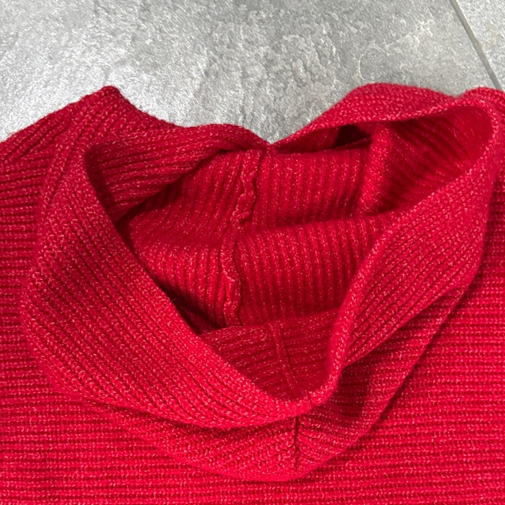 Old Navy Vibrant Red Oversized Knit Sweater - Picture 11 of 11
